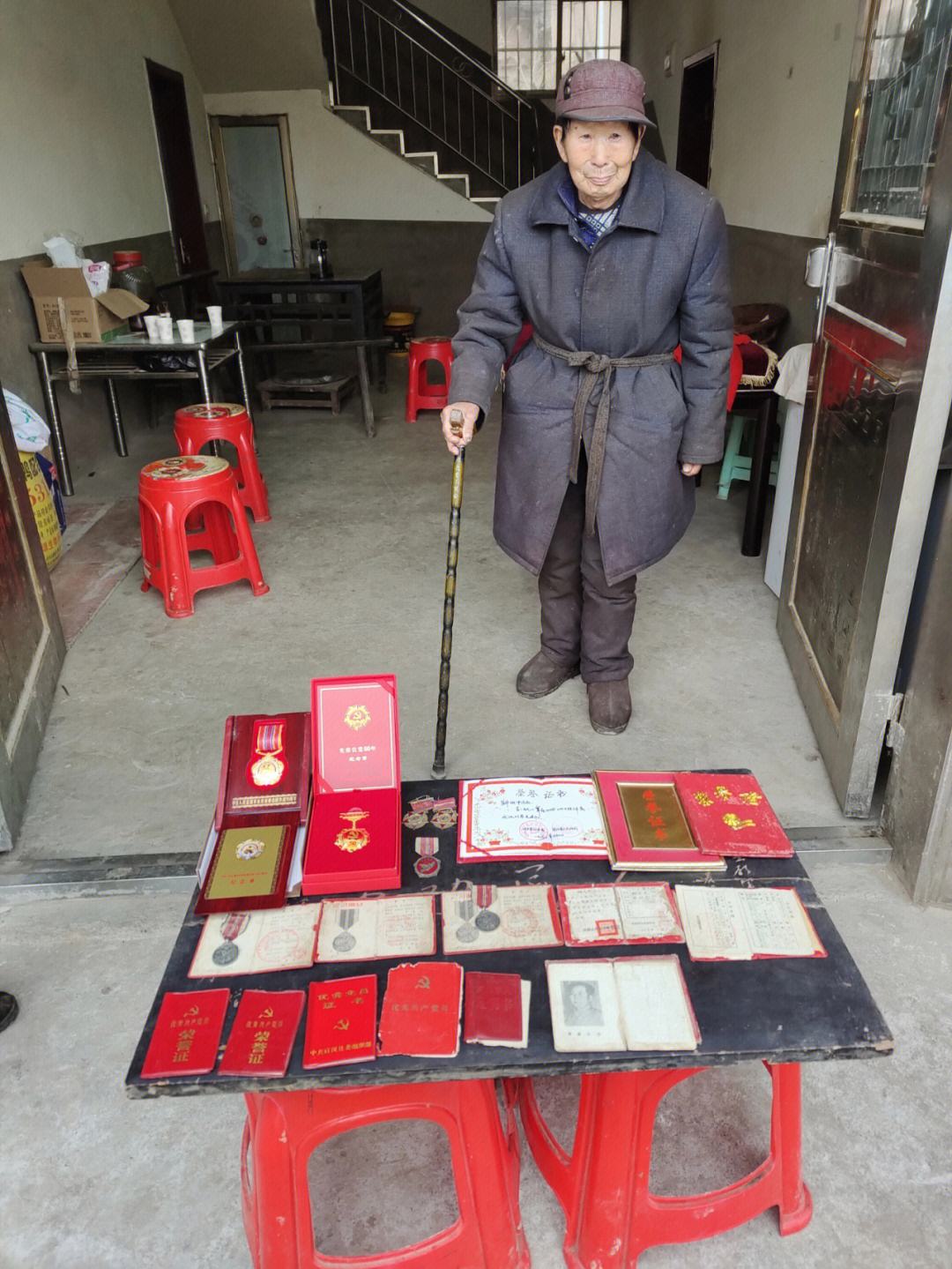 关于东亚艰苦卓绝，一搏狭路相逢的信息